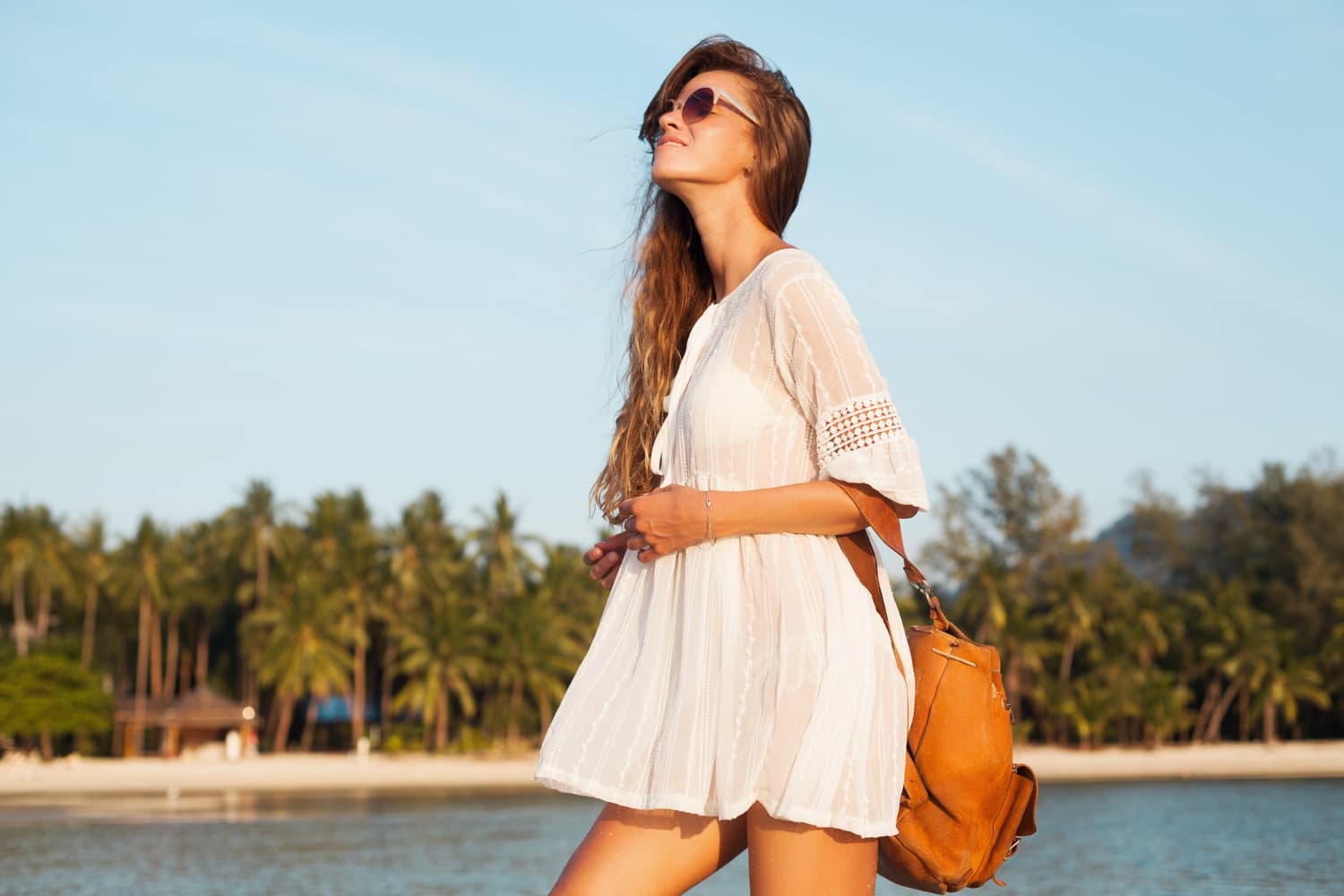 Inilah, 5 Tren Fesyen Ikonik Kebanggaan Generasi X yang Tiba-Tiba Digemari Gen Z, Penasaran? - Image