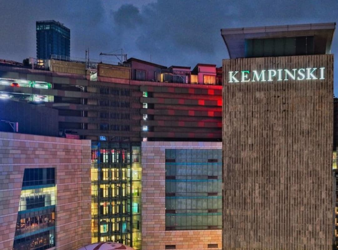 8 Hotel di Jakarta yang Ramai Dipesan di Awal Tahun 2026 - Image