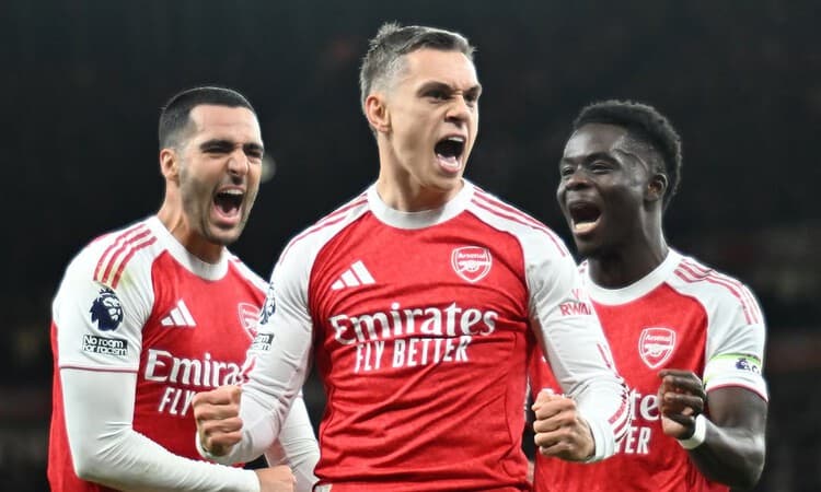 Arsenal Akan Siapkan Transfer Besar Awal 2026 demi Perkuat Skuad dan Jaga Posisi Puncak Klasemen - Image