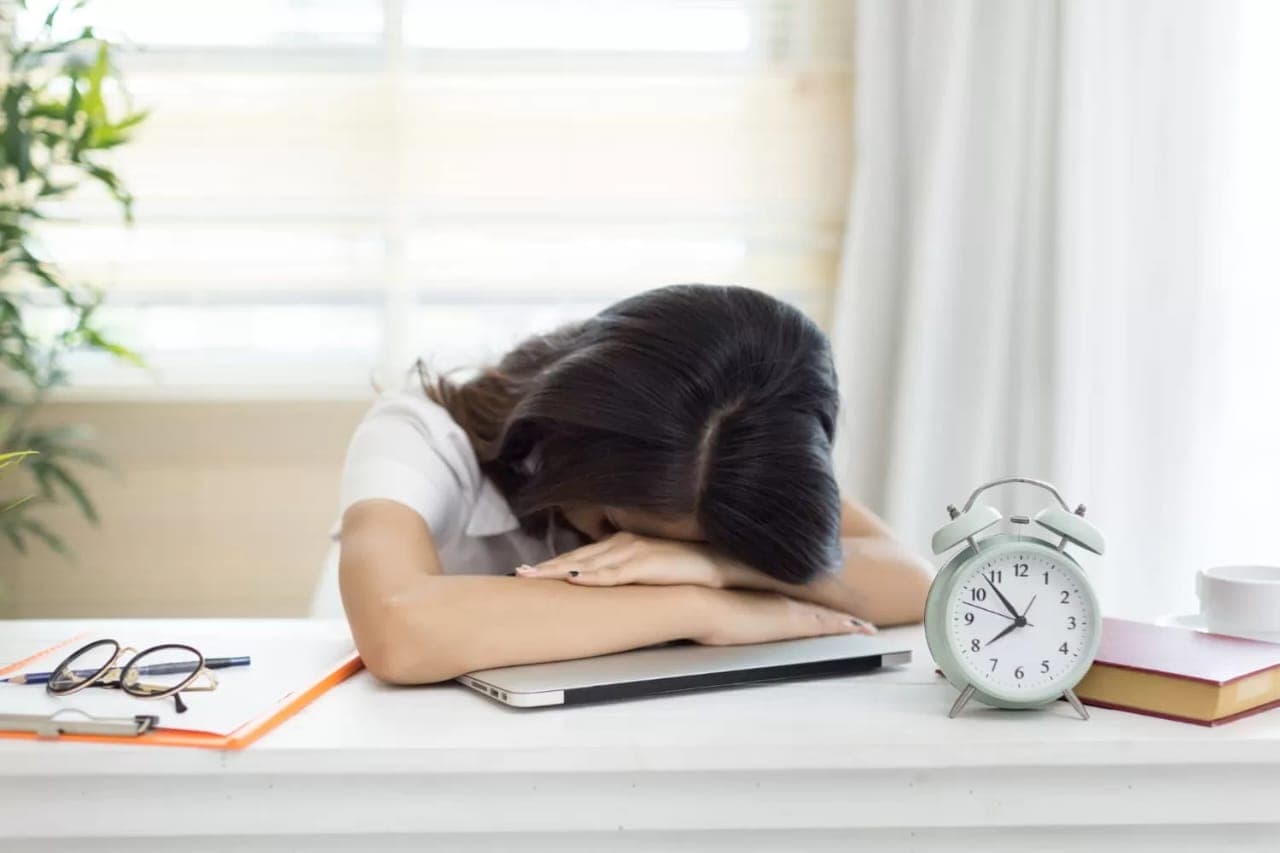 5 Penyebab Kenapa Banyak Orang Merasa Lelah di Awal Puasa - Image