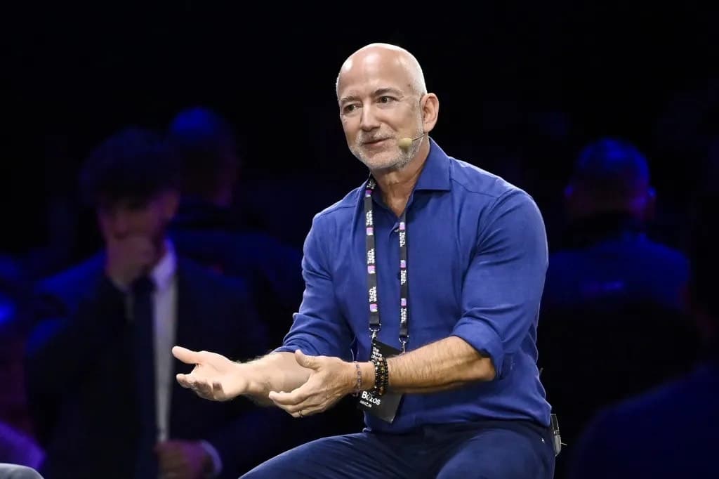 Jeff Bezos Koreksi Narasi Drop Out Silicon Valley dan Memosisikan Pengalaman Kerja sebagai Pilar Inovasi Ekonomi Global - Image