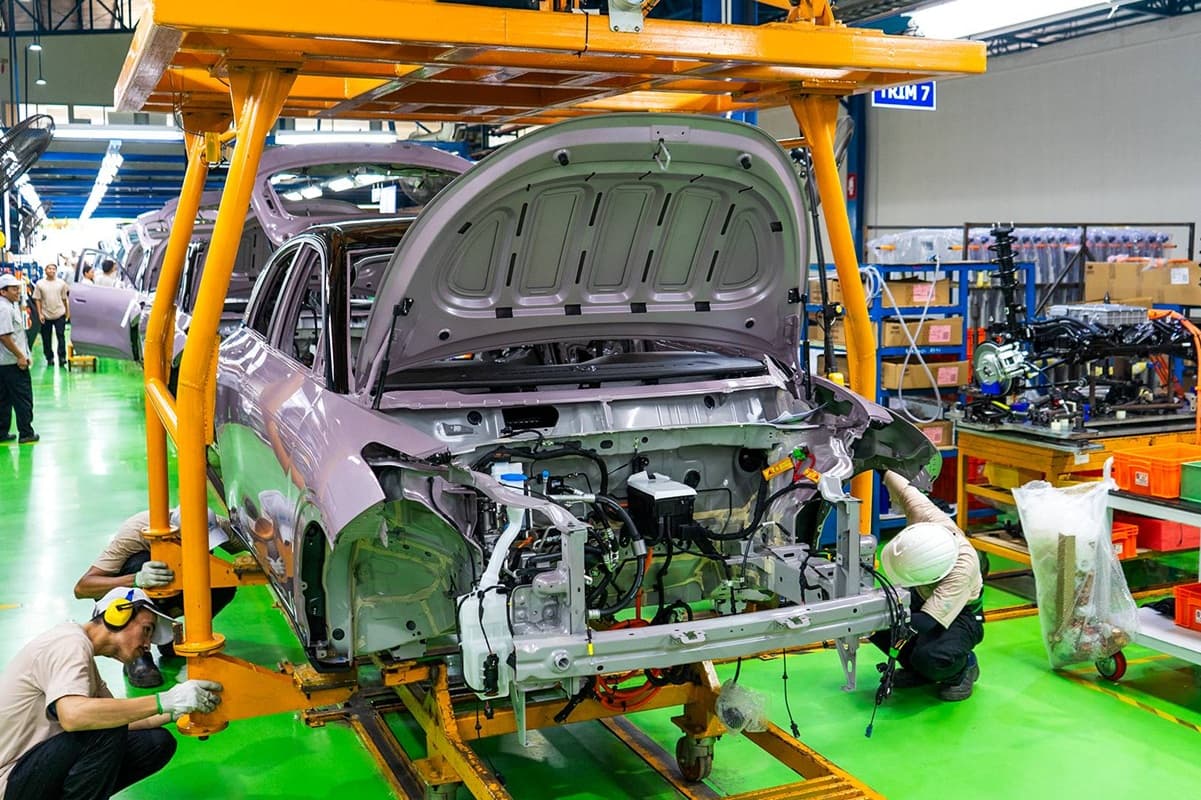 Geely Mulai Produksi Lokal EX2, TKDN Capai Angka 46,5 Persen - Image