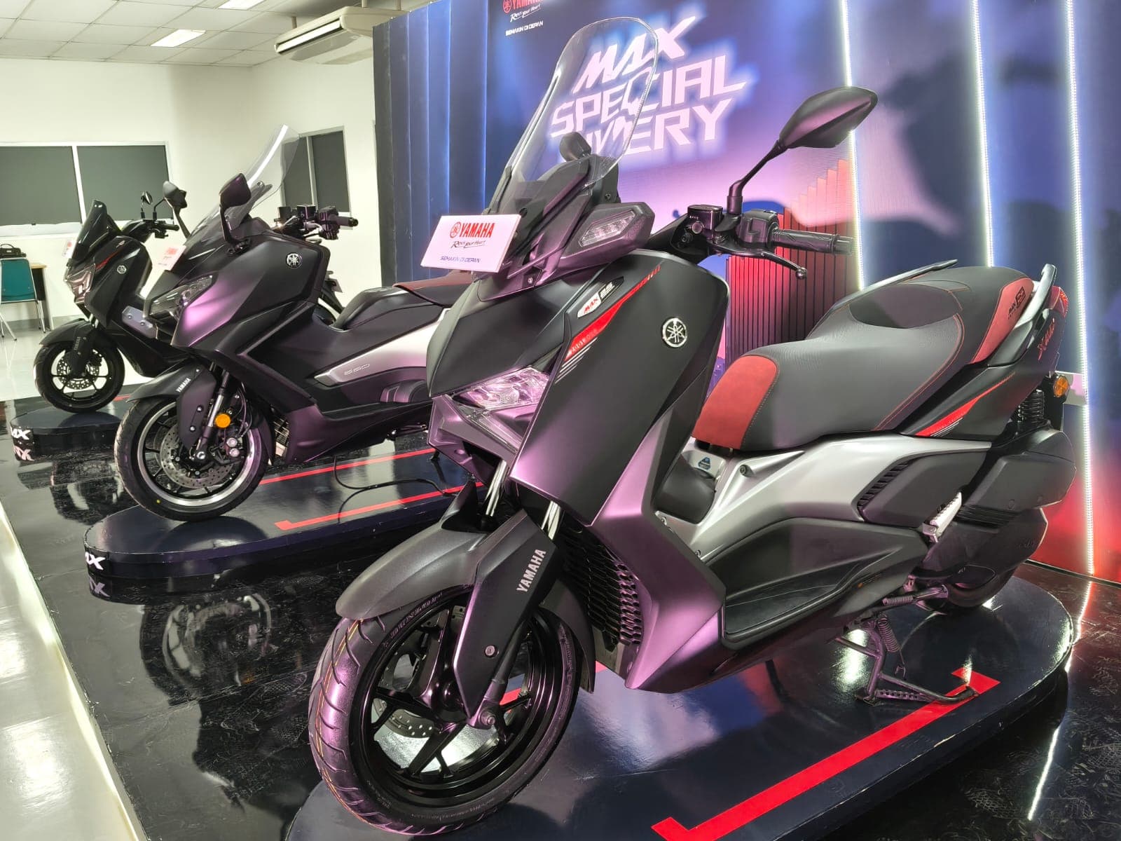 Yamaha Luncurkan TMAX dan Kenalkan Edisi Spesial Jajaran Maxi yang Elegan Mulai XMax hingga NMax - Image