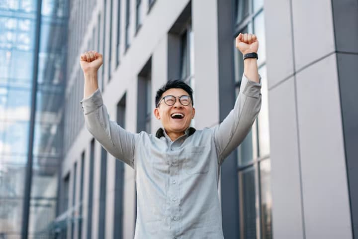 Orang-orang yang Menciptakan Kehidupan Luar Biasa Sering Mengabaikan Apa yang Menurut Masyarakat 'Seharusnya' Mereka Lakukan - Image