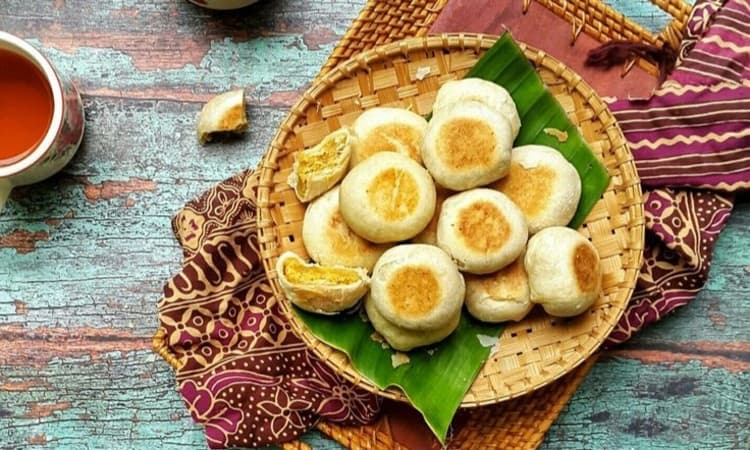 Bukan Cuma Bakpia! 10 Oleh-oleh Khas Jogja Ini Siap Bikin Liburanmu Makin Berkesan - Image