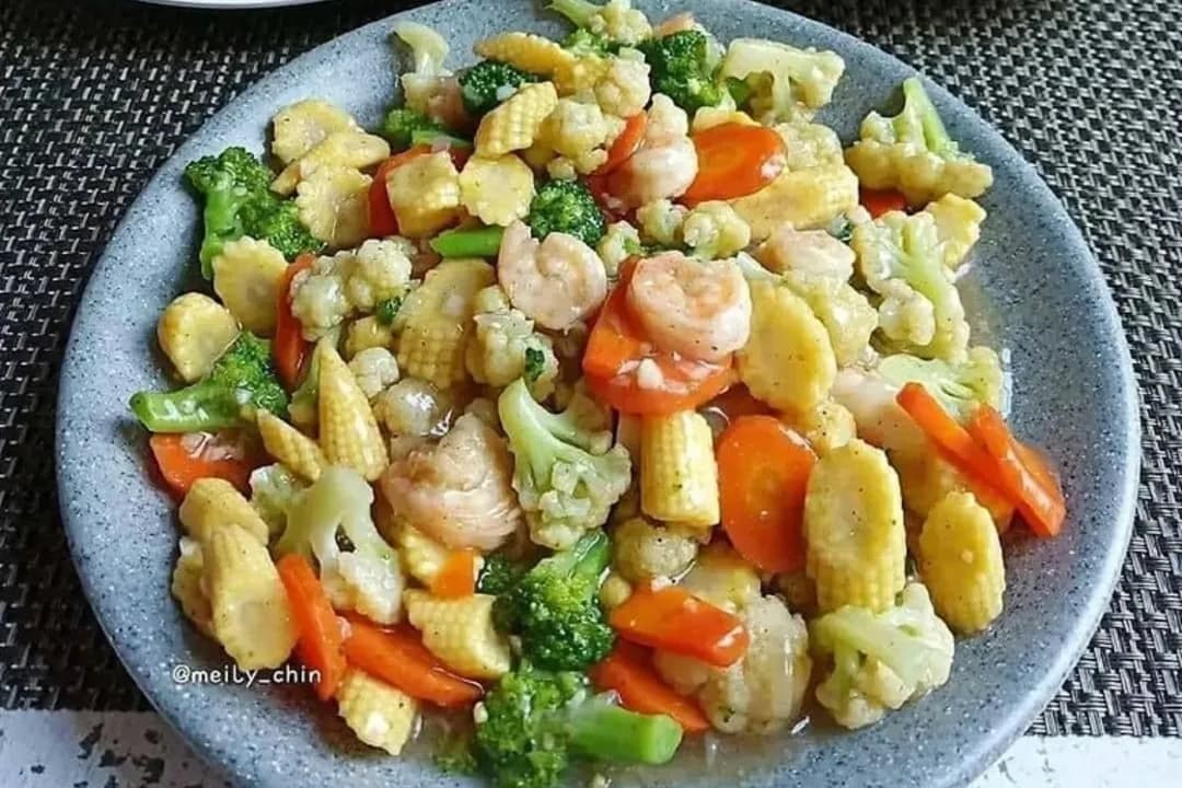 Capcay Spesial Tahun Baru Imlek: Resep Istimewa Ala Chinese Restaurant dengan 14 Isian dan Kaldu yang Gurih - Image