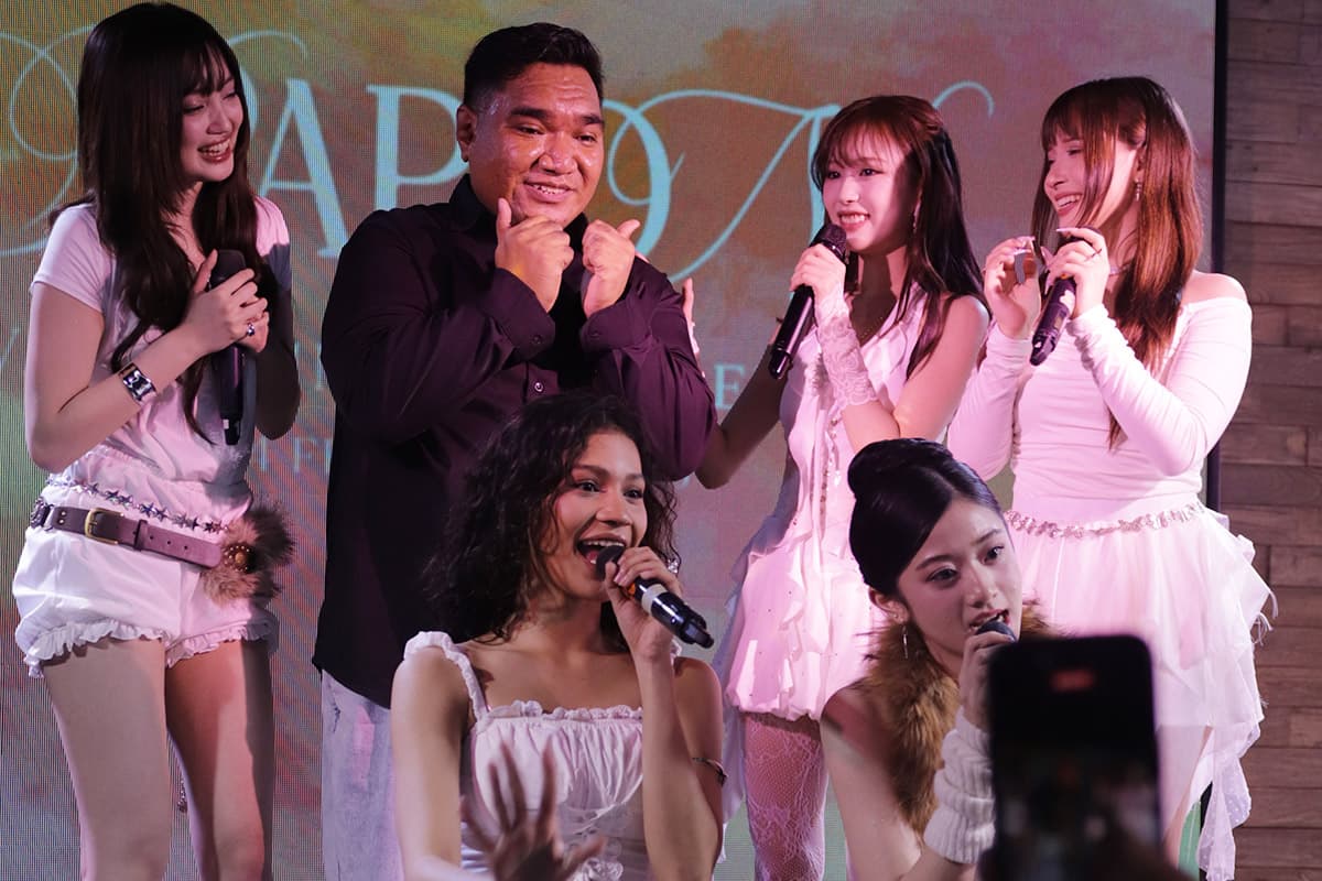 Dari Fans Jadi Partner Duet, Papion Ungkap Dept Sudah Jadi Idola Mereka Sebelum Kolaborasi - Image