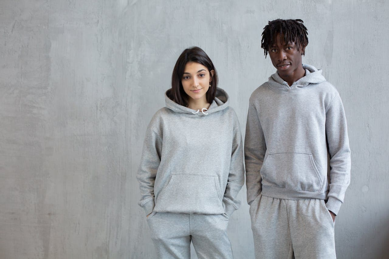 Bukan Kebetulan! 3 Pasangan Zodiak Ini Punya Ikatan Twin Soul yang Sulit Dipisahkan: Cocok Jadi Pasangan Sejati - Image