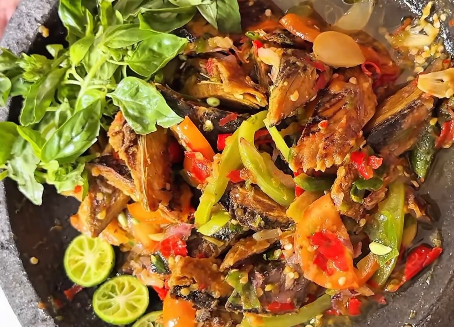 Resep Tongkol Segar Pedas, Lauk Favorit Buka Puasa Ramadhan - Image