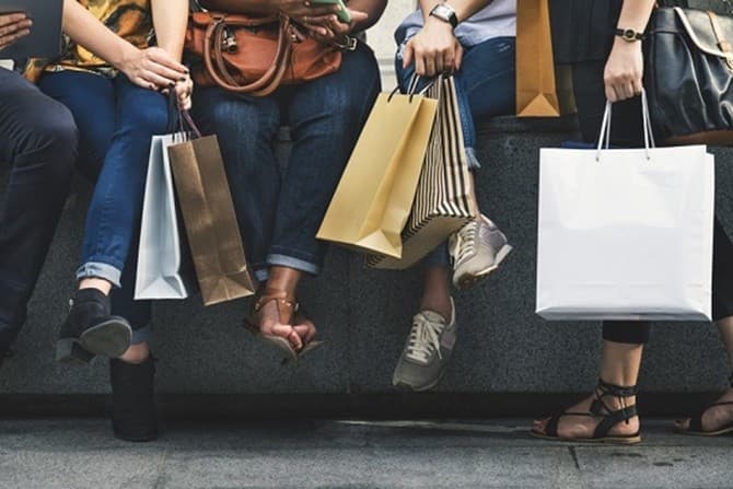 Barang Bawaan Penumpang dari Luar Negeri Tak Lagi Dibatasi, Tas dan Sepatu Impor Boleh Dibawa Lebih dari Dua Buah - Image