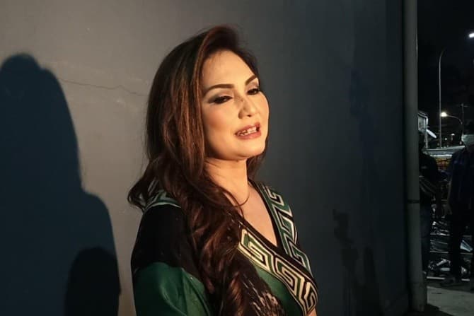 Rumah Penyanyi Nia Daniaty Terancam Disita Buntut Kasus CPNS Bodong Olivia Nathania - Image