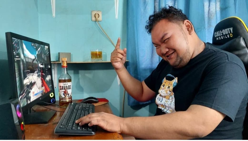 Selain Aurel Hermansyah dan Teuku Ryzki, Sejumlah Artis Ini Juga Dihubungi Komika Fico Fachriza untuk Pinjam Uang - Image