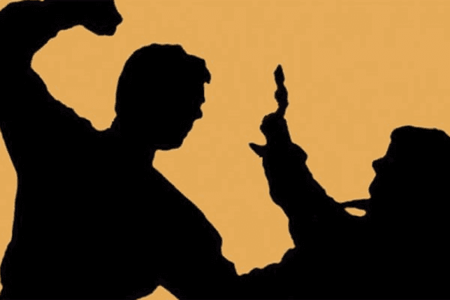 Viral di Medsos; Pelaku Pemukulan Karyawan Hanung Bramantyo dan Zaskia Mecca adalah Prajurit TNI - Image