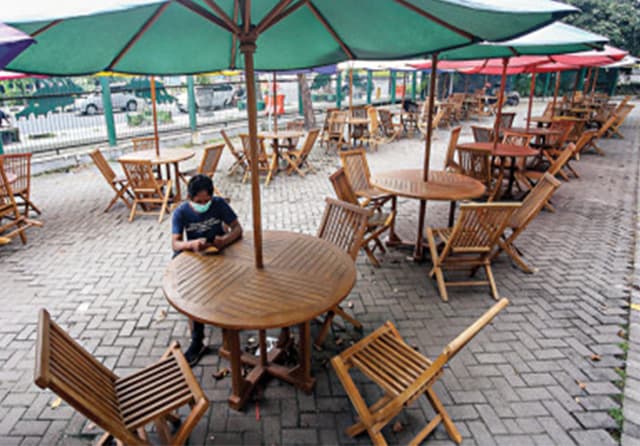 Sentra Kuliner GOR Sidoarjo Masih Mangkrak - Image