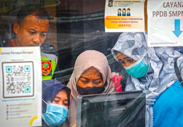 Kisruh PPDB di Jawa Barat, 4.791 Siswa Ke-Reject sejak Awal - Image