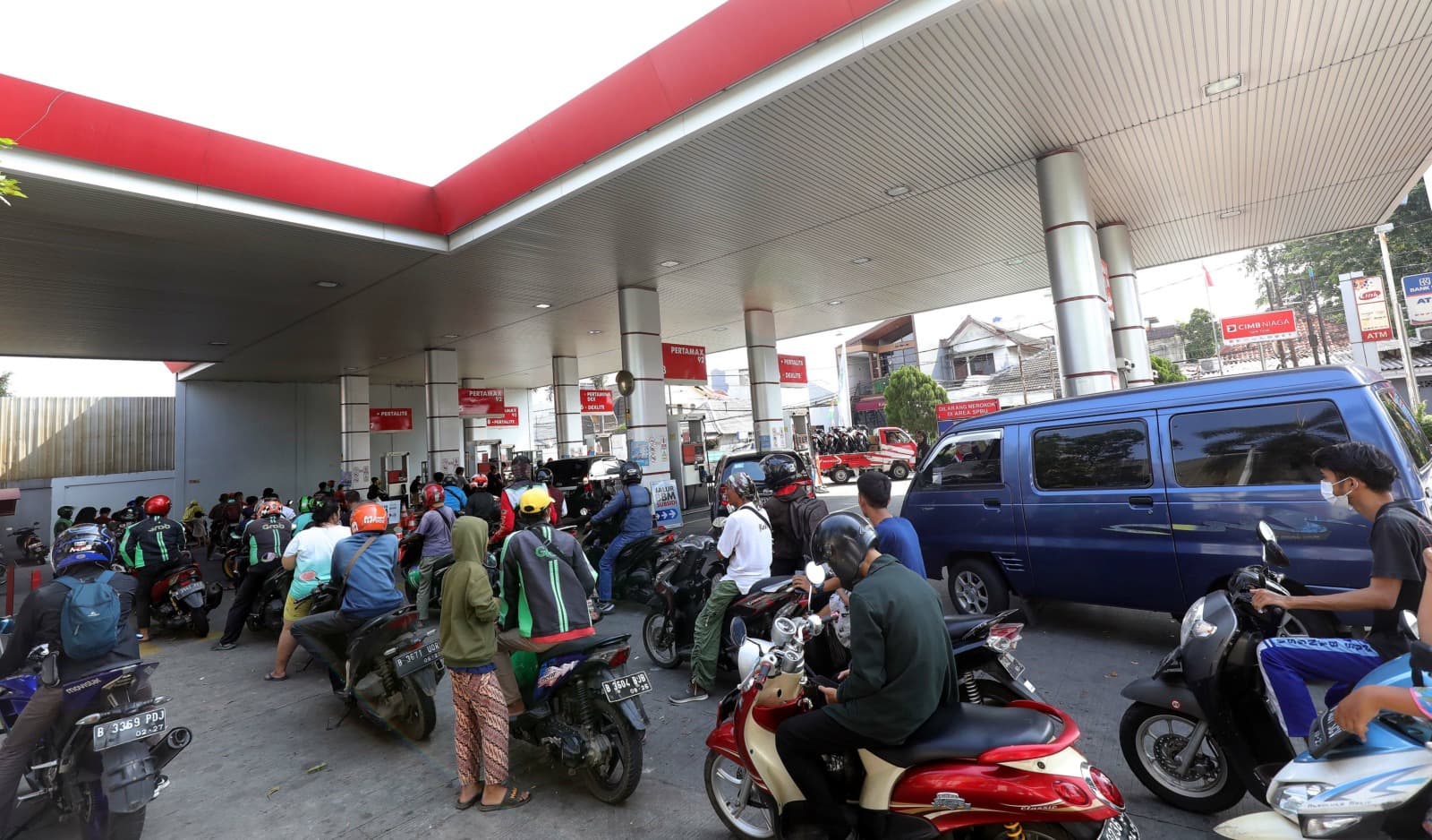 Imbas Kenaikan Harga BBM, Biaya Transportasi dan Logistik Terkerek - Image