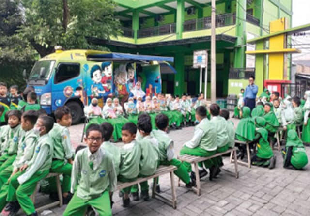 Gerakan Literasi, Beri Hadiah untuk Yang Berani Cerita Isi Buku - Image