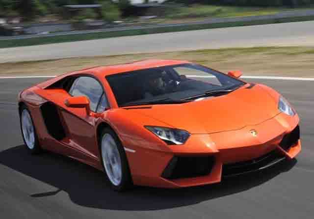 Lamborghini Aventador Tutup Usia, Tahun Depan Pakai Tenaga Listrik - Image