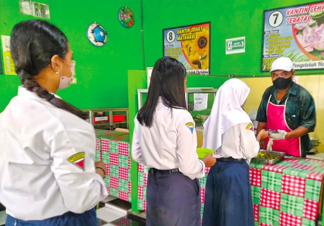 Kantin Sekolah Bukan Sekadar Tempat Jajan, Ini 3 Syarat Jadi Kantin Sehat Menurut Pakar Gizi IPB - Image