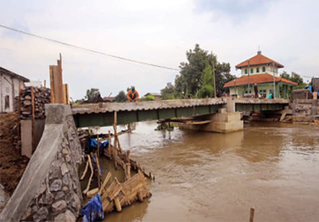Jembatan Desa Kraton Akhirnya Tersambung - Image