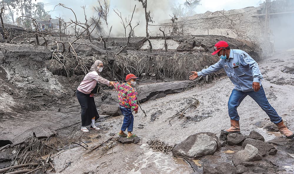 Pembukaan Akses Pascaerupsi Semeru, Kajar Kuning Beres - Image