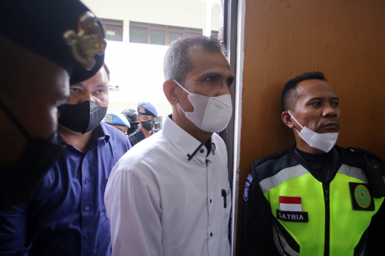 Ayah Brigadir Nopriansyah Yosua Hutabarat, Samuel Hutabarat menjadi saksi yang di hadirkan oleh Jaksa Penuntut Umum (JPU) di Pengadilan Negeri Jakarta Selatan, Selasa (1/11/2022). Dalam sidang tersebut beragendakan mendengarkan keterangan saksi dari Jaks - Image